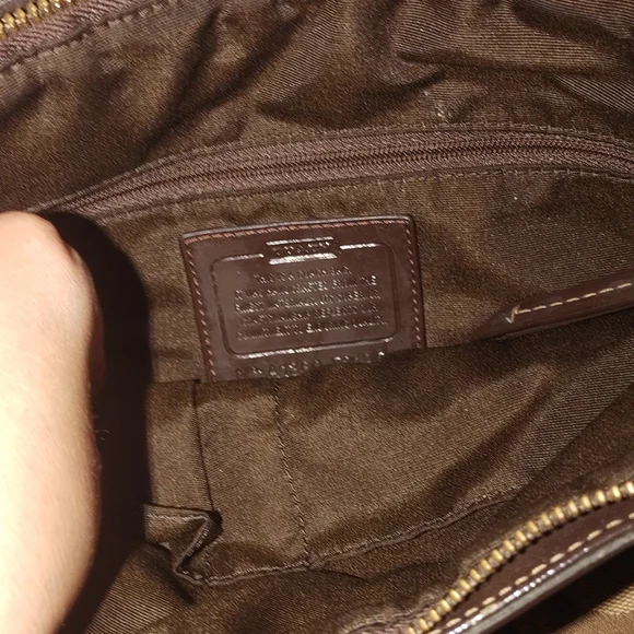 Coach - Picture 7 of 7